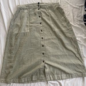 Universal Threads XL Maxi Skirt sage green